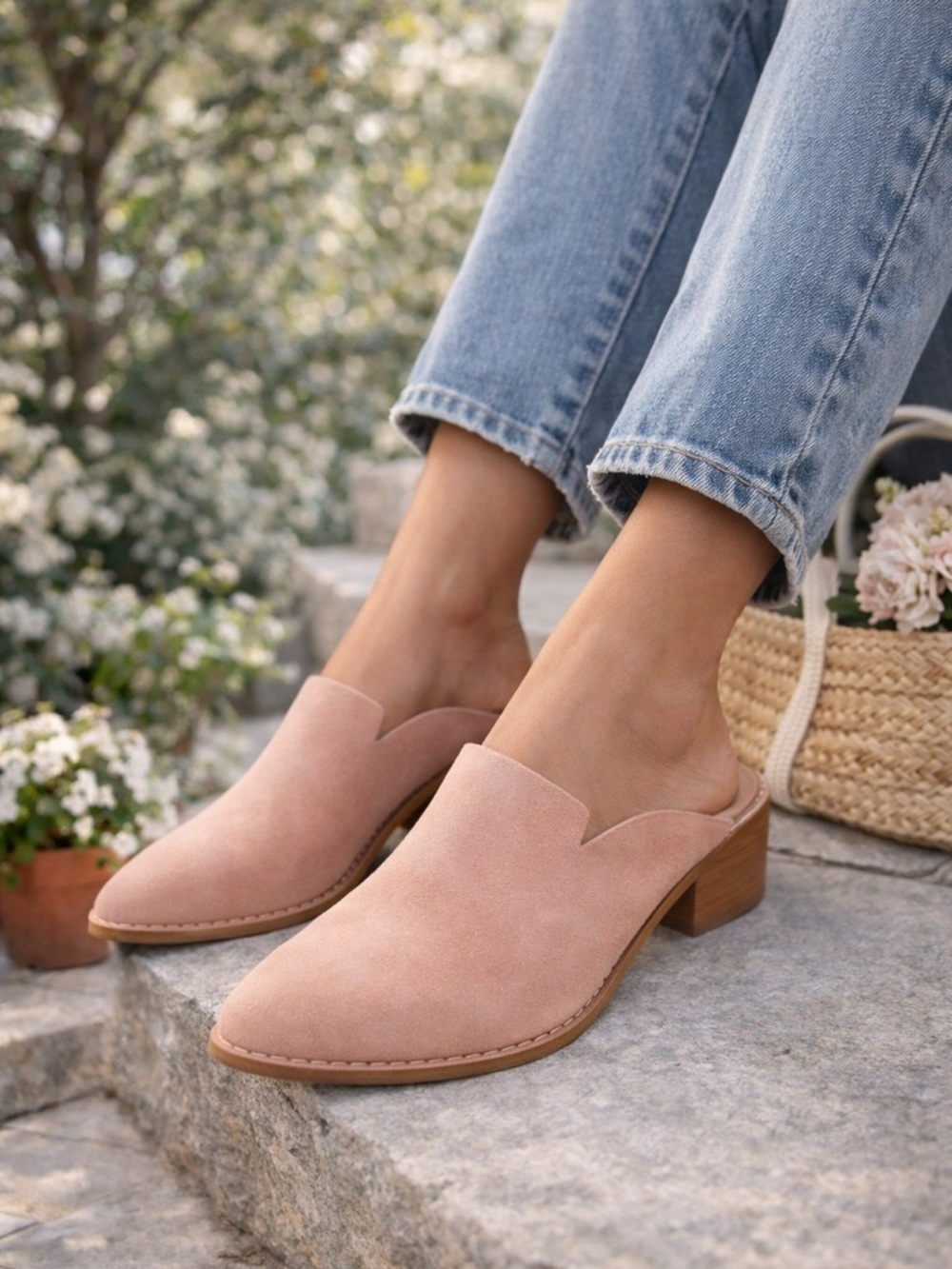 Sbicca Suede Mules NWT | Blush Pink Slip-On | Minimalist Chic | Size 9